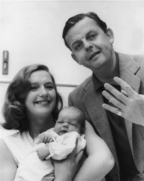 mary lindsay hiddingh|david tomlinson wikipedia.
